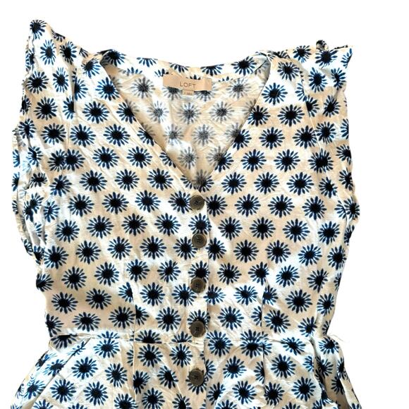 LOFT Women's Linen Blend Flutter Sleeve Shorts Romper White and Navy - Size 2 - Picture 5 of 10